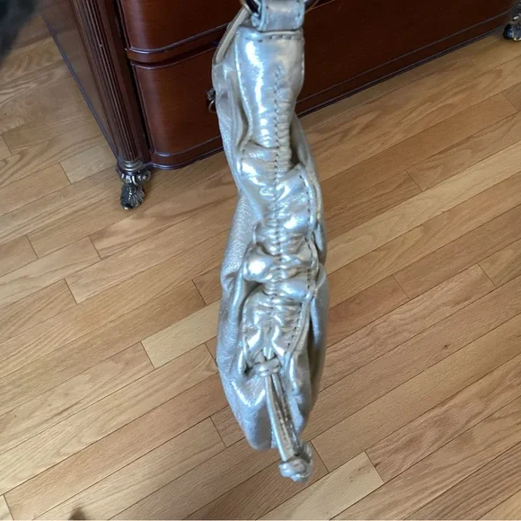 Vtg Banana Republic Gold Leather, bag with shoulder chain - Picture 4 of 15